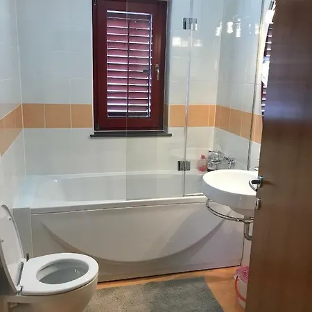 Apartma Kiki 公寓
